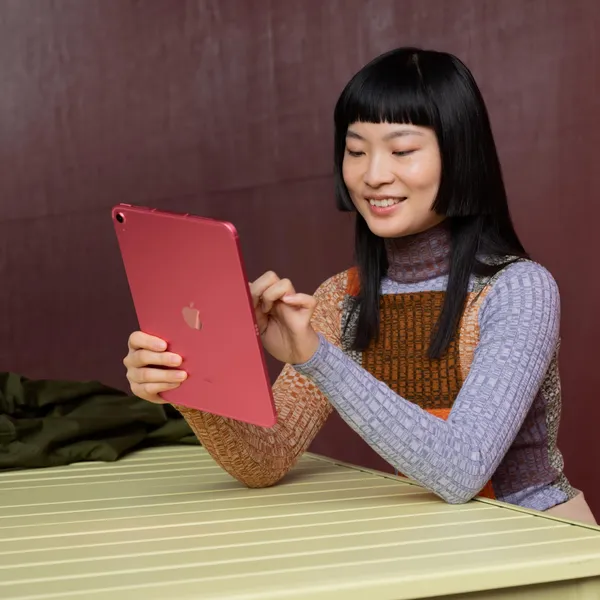 Apple iPad (10th Generation): with A14 Bionic chip, 10.9-inch Liquid Retina Display, 64GB, Wi-Fi 6, 12MP front/12MP Back Camera, Touch ID, All-Day Battery Life – Pink - Image 4