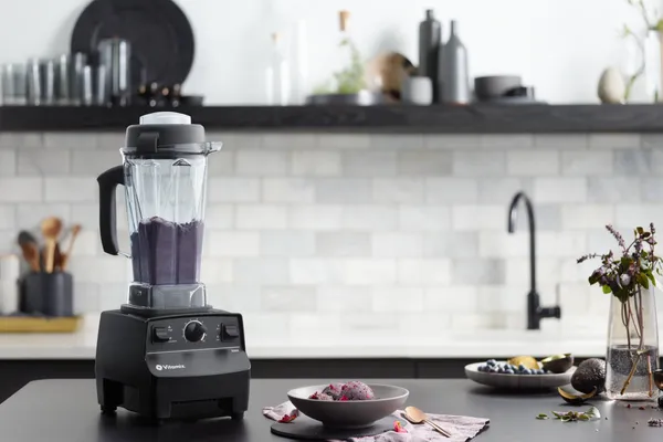 Vitamix 5200 Blender, Professional-Grade, 64 oz Container, Self-Cleaning, Black - Image 8